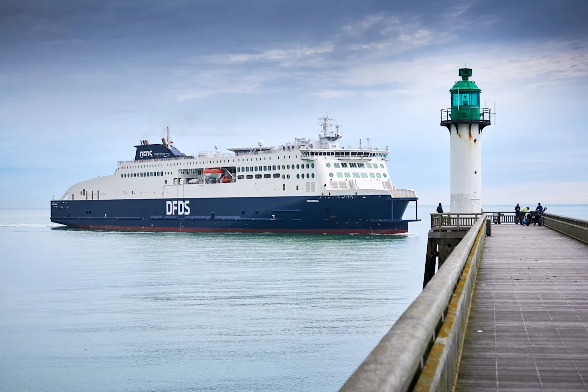 Transit: COTE D'OPALE entering English South Coast at The Dover Strait