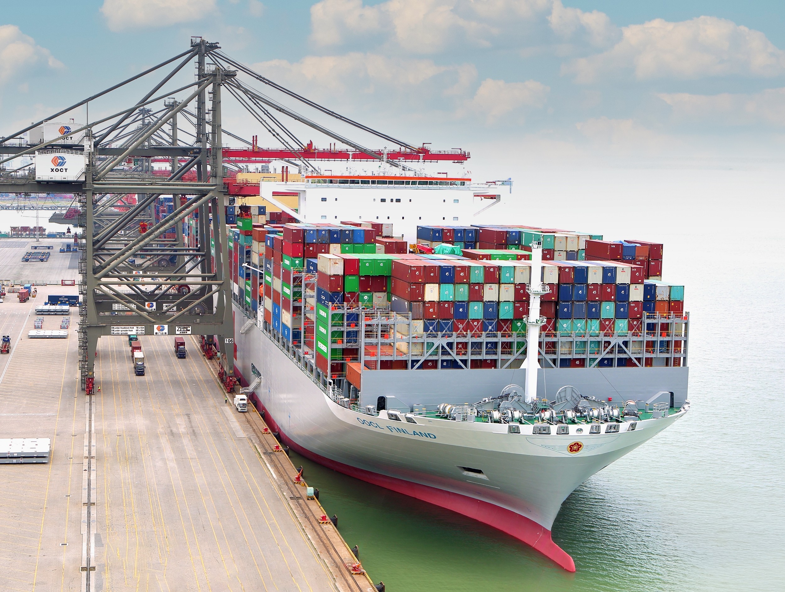 Felixstowe Arrival: OOCL FINLAND        