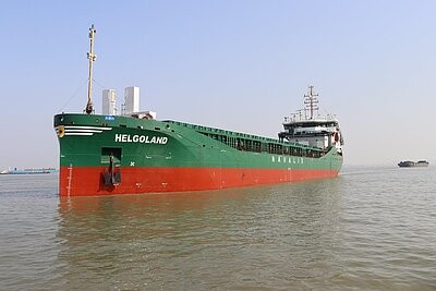 Transit: HELGOLAND            entering English South Coast at The Dover Strait