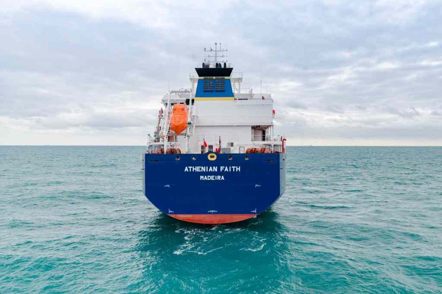 Transit: ATHENIAN FAITH       entering English South Coast at The Dover Strait