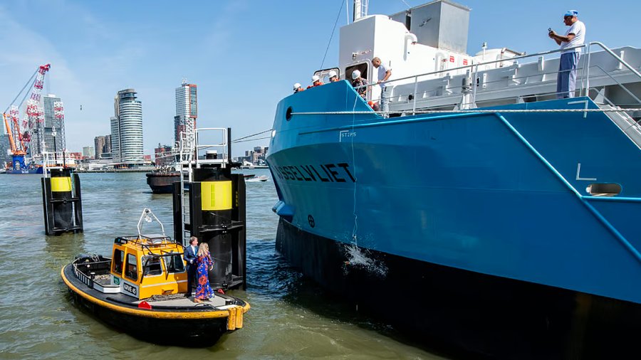  Irish Sea - IJSSELVLIET          transiting Irish Sea West of Man