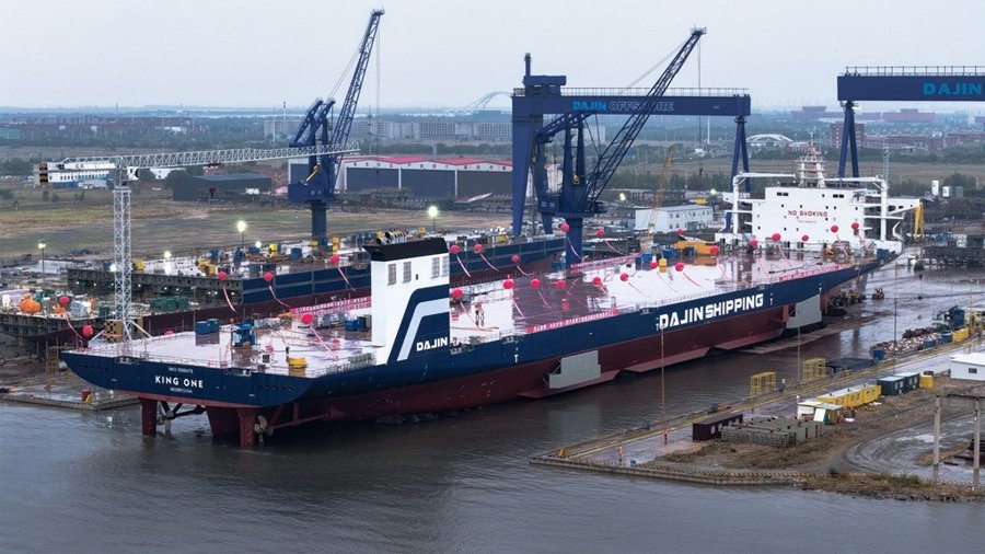  Celtic Sea - KING ONE             transiting Celtic Sea
