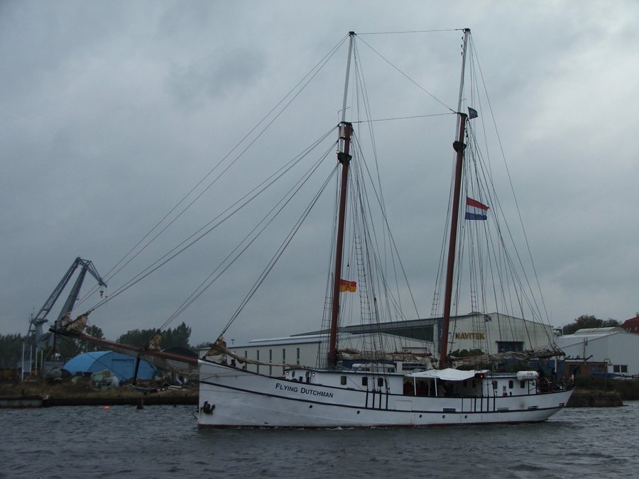  Scottish West Coast - FLYING DUTCHMAN      transiting Inner Herbrides Seas