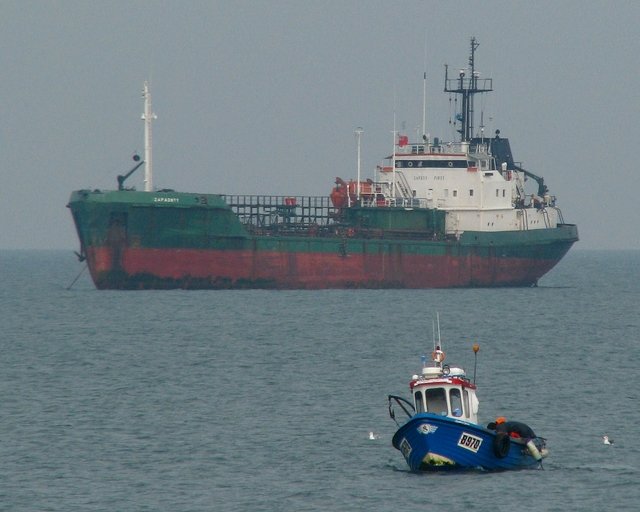 Transit: ZAPADNYY entering English South Coast at The Dover Strait