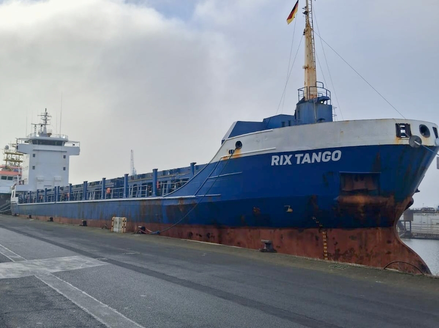 Transit: RIX TANGO            entering English South Coast at The Dover Strait