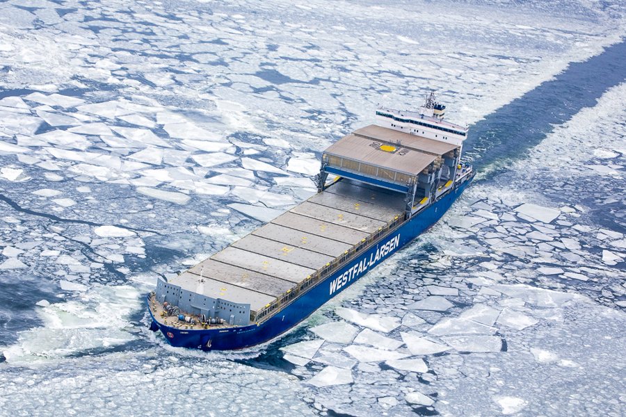 Transit: IKEBANA entering English South Coast at The Dover Strait