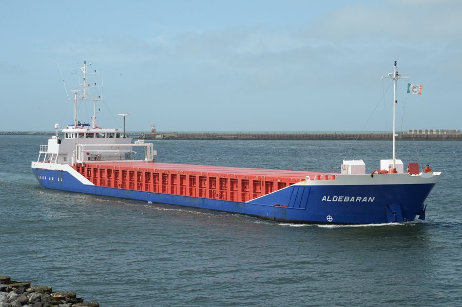 Transit: ALDEBARAN entering English South Coast at The Dover Strait