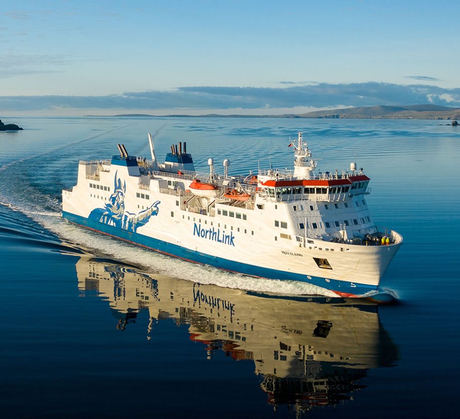 Aberdeen Arrival: HJALTLAND