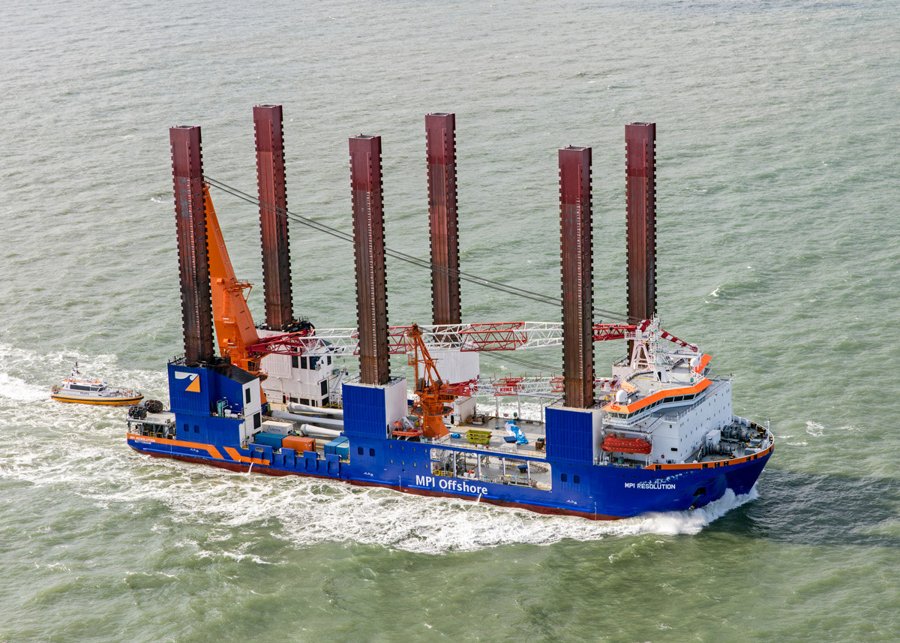 Transit: MPI RESOLUTION       entering English South Coast at The Dover Strait