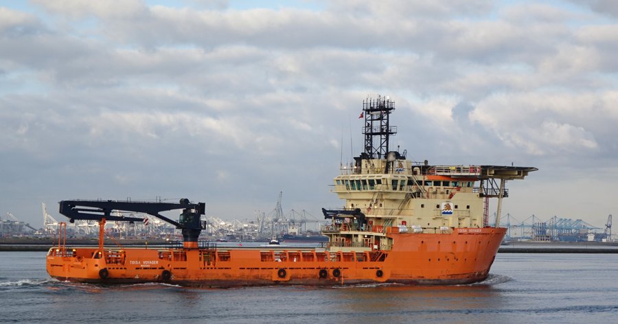  Irish Sea - RS ALEGRANZA         transiting Irish Sea off Dublin