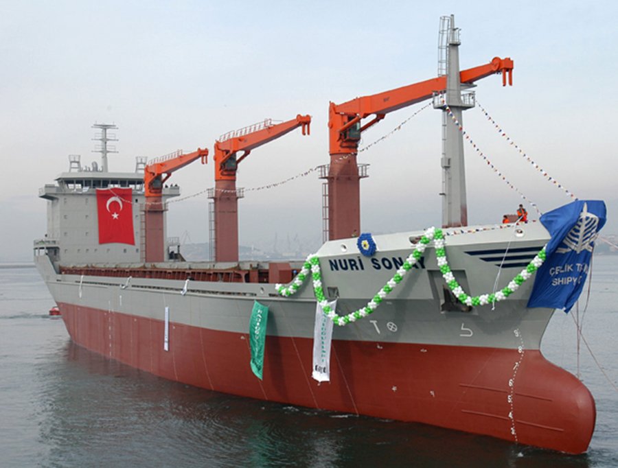 Transit: NURI SONAY entering English South Coast at The Dover Strait