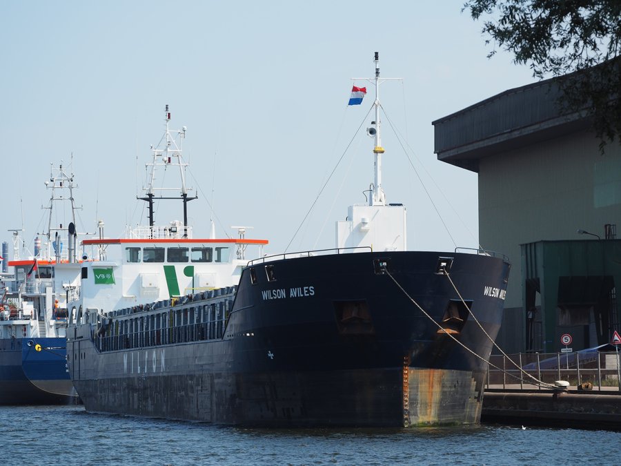  Irish Sea - WILSON AVILES        transiting Irish Sea West of Man