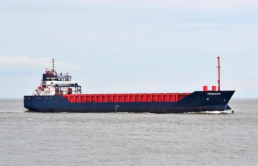  Irish Sea - FERROMAR transiting Irish Sea West of Man