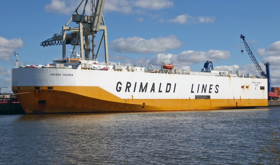 Transit: GRANDE COLONIA entering English South Coast at The Dover Strait