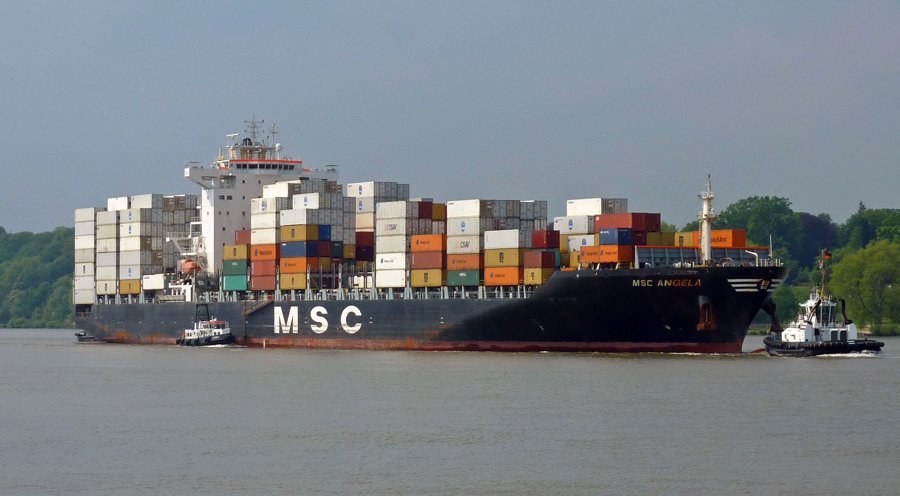  Irish Sea - MSC ANGELA           transiting Irish Sea off Wales