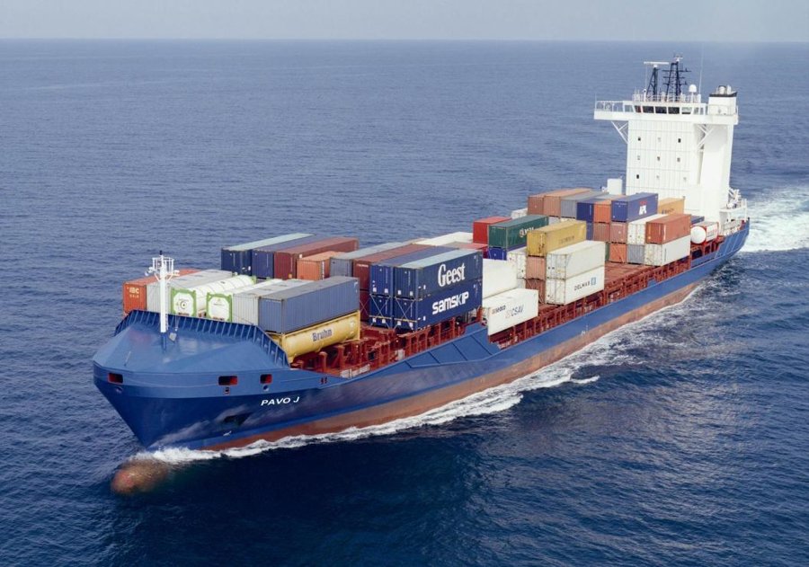 Transit: PAVO J entering English South Coast at The Dover Strait