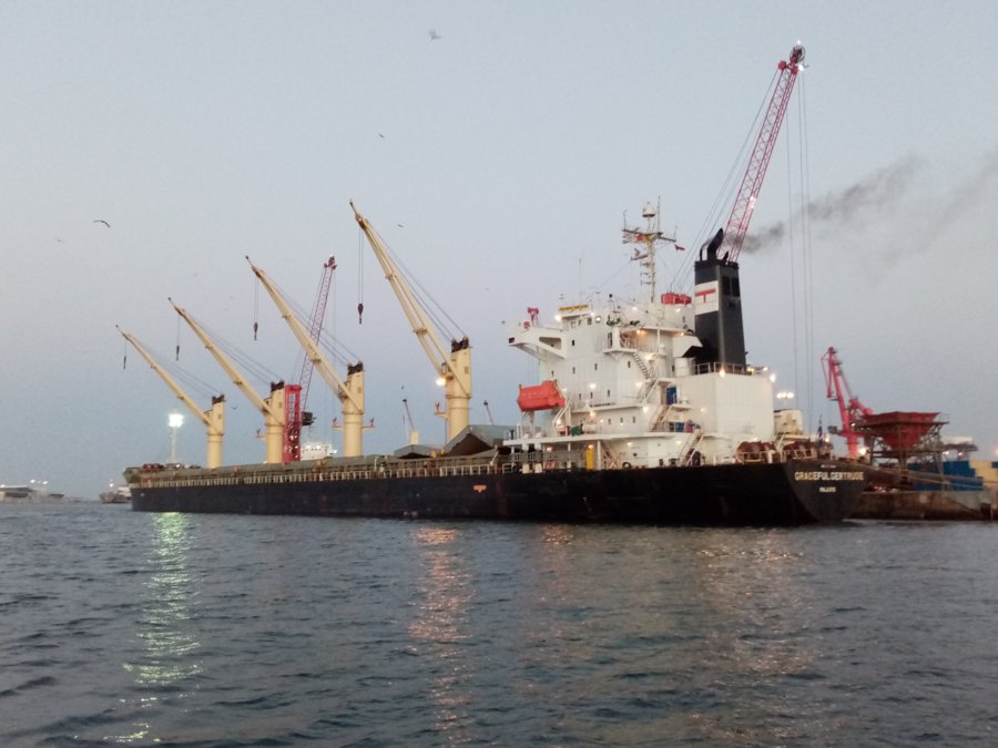 Transit: K BEREKET            entering English South Coast at The Dover Strait