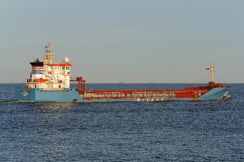 Transit: WILSON POLICE        entering English South Coast at The Dover Strait
