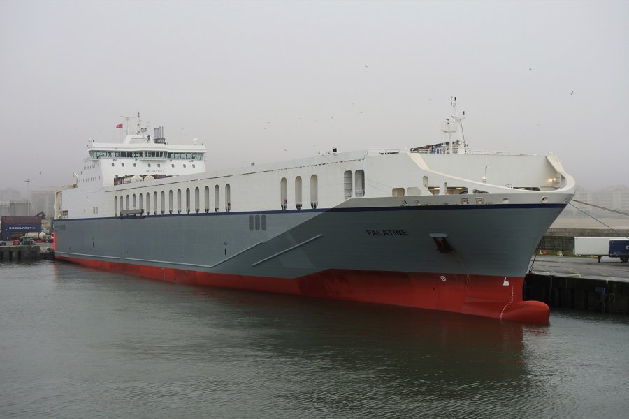 Thames Arrival: PALATINE