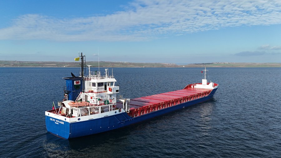 Mersey Departure: CELTIC VOYAGER      