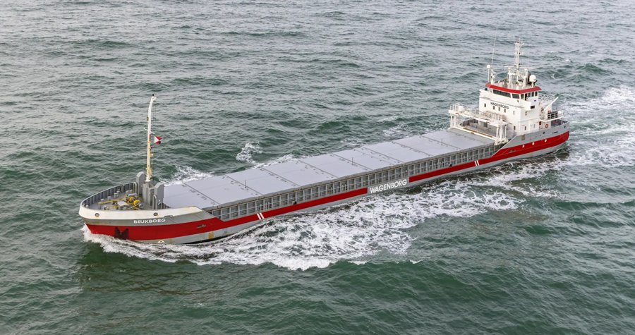 Transit: BEUKBORG entering English South Coast at The Dover Strait