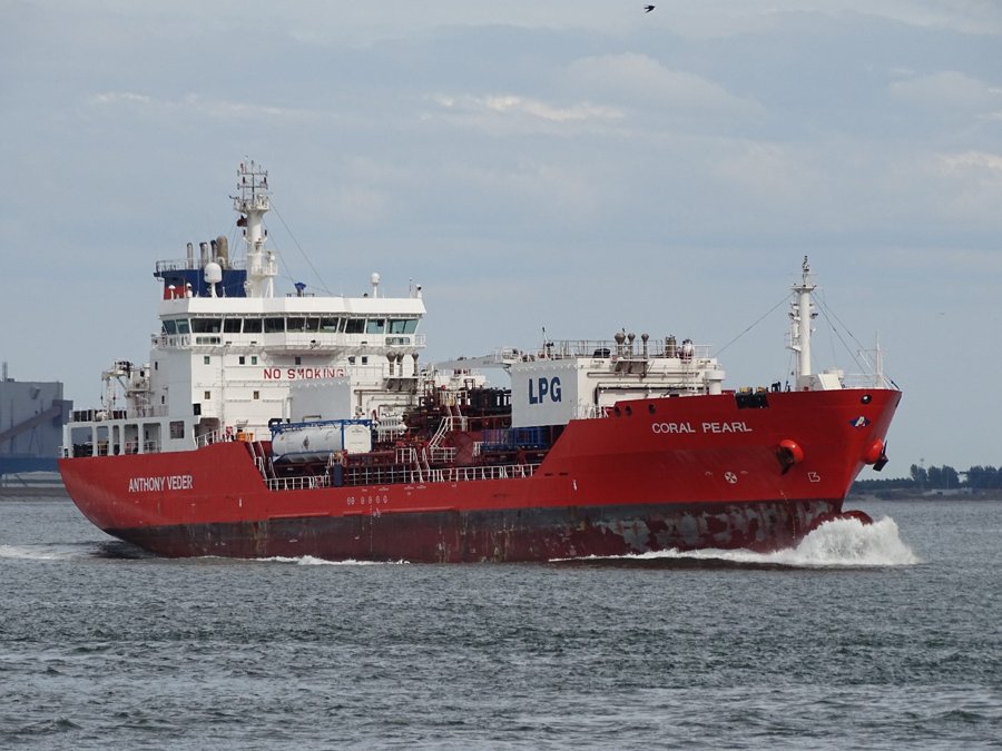  Celtic Sea - CORAL PEARL          transiting Celtic Sea
