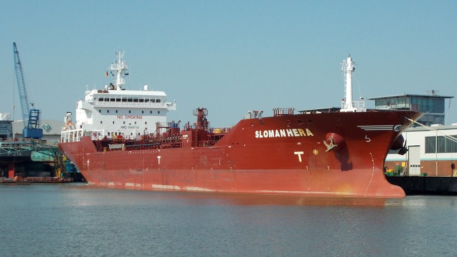 Transit: SLOMAN HERA          entering English South Coast at The Dover Strait