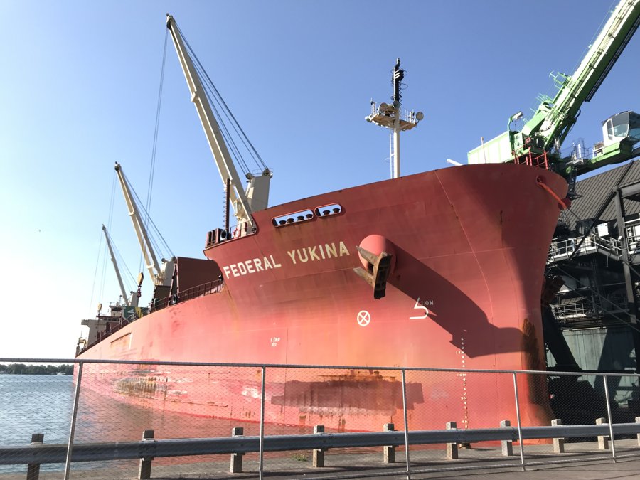  Irish Sea - FEDERAL YUKINA       transiting St Georges Channel