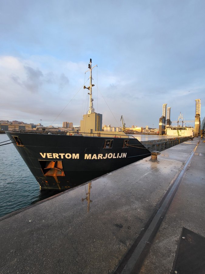 Humber Arrival: VERTOM MARJOLIJN    