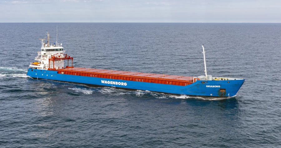 Transit: GEULBORG entering English South Coast at The Dover Strait