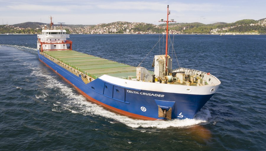 Transit: CELTIC CRUSADER entering English South Coast at The Dover Strait