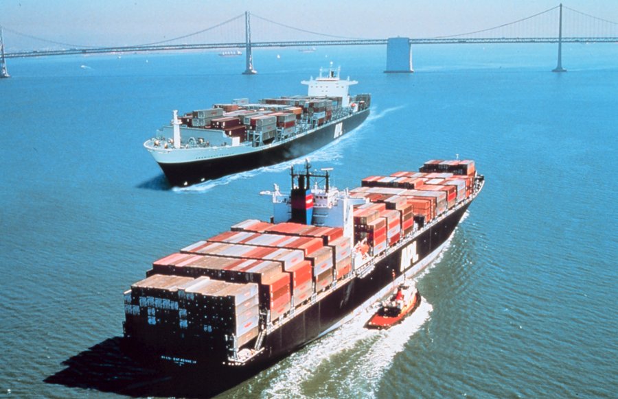 Transit: CMA CGM NANSHA       entering English South Coast at The Dover Strait