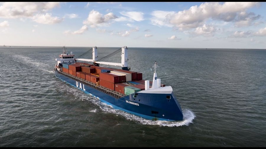 Transit: UAL TEXAS entering English South Coast at The Dover Strait