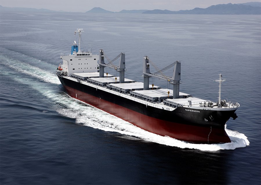 Transit: SUPERNOVA  B entering English South Coast at The Dover Strait