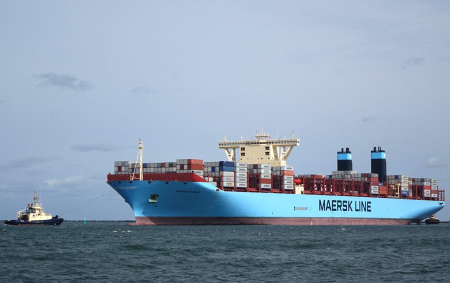  Celtic Sea - MADISON MAERSK transiting Celtic Sea