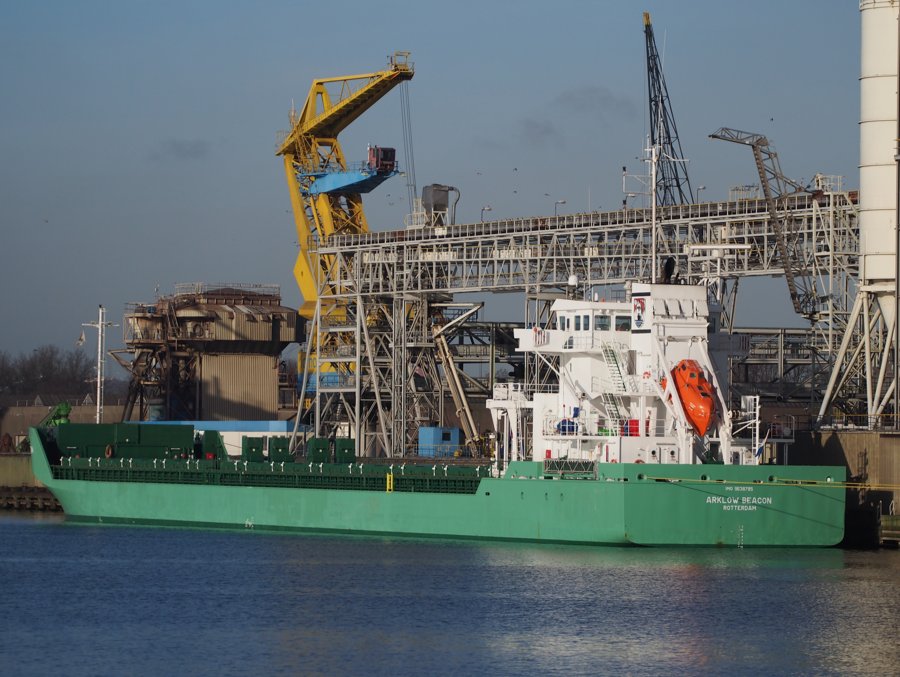 Transit: ARKLOW BEACON entering English South Coast at The Dover Strait