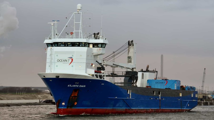 Transit: ATLANTIC DAWN        entering English South Coast at The Dover Strait