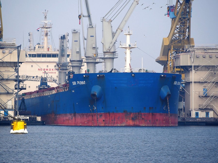  Irish Sea - ML HERON             transiting Irish Sea off Wales