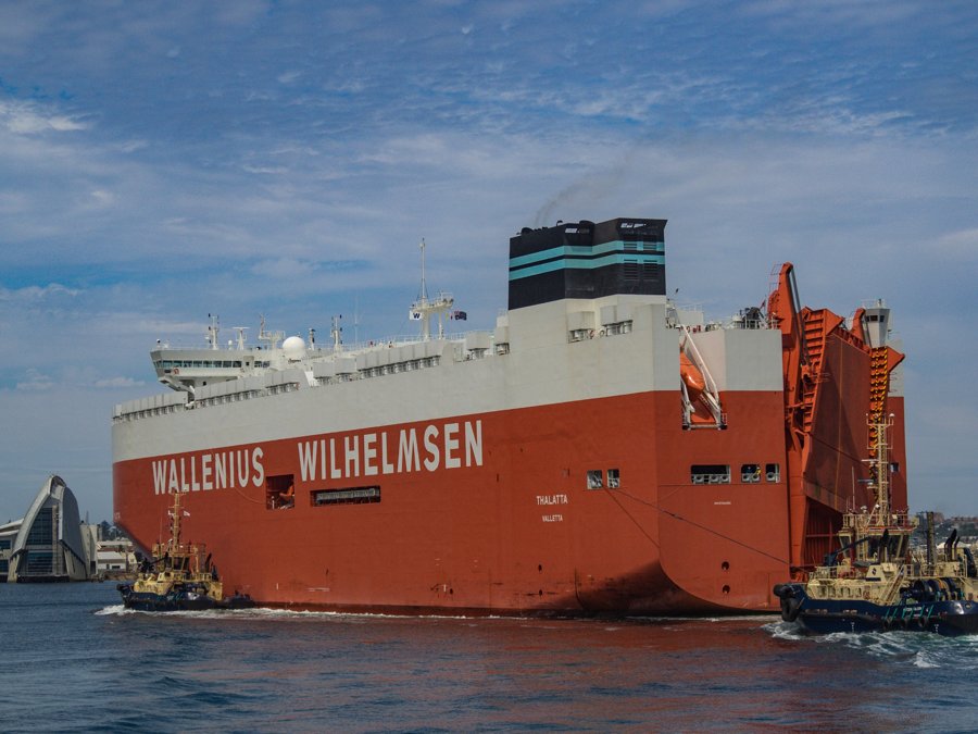 Transit: THALATTA             entering English South Coast at The Dover Strait