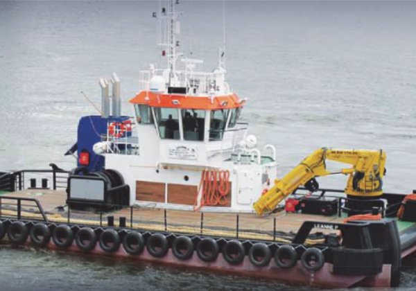 Felixstowe Departure: LEANNE P            