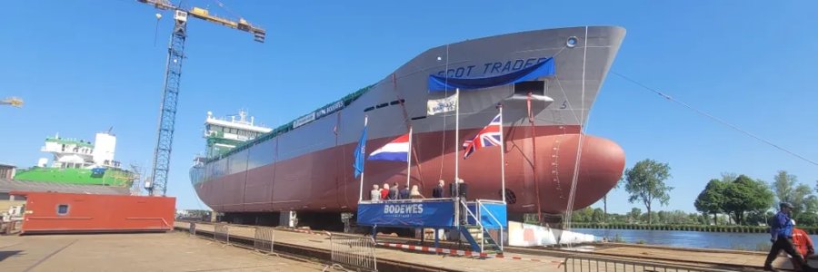  Scottish North Coast - SCOT TRADER          transiting Pentland Firth
