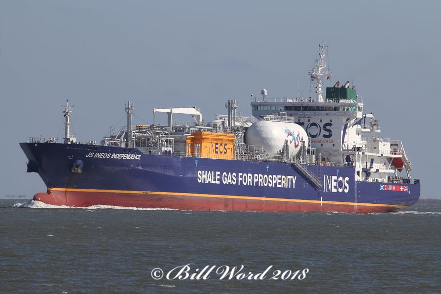 Transit: INEOS INDEPENDENCE   entering English South Coast at The Dover Strait