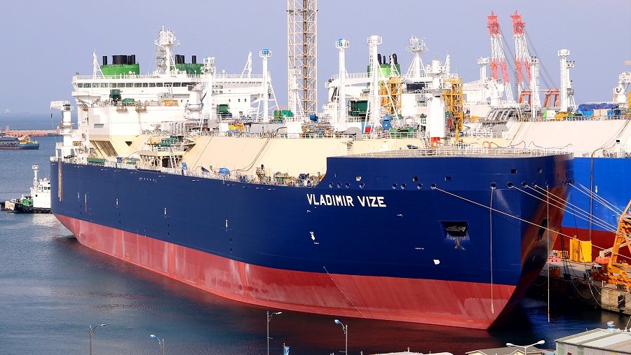  Irish Sea - VLADIMIR VIZE transiting Irish Sea off Anglesey