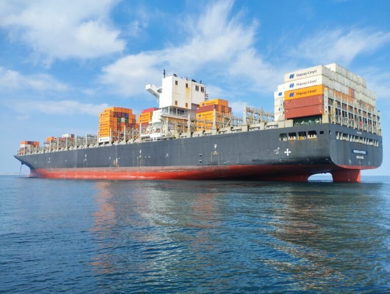 Transit: NANSHA EXPRESS       entering English South Coast at The Dover Strait
