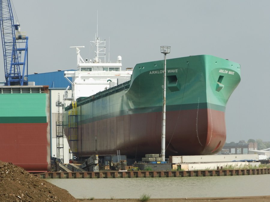 Transit: ARKLOW WAVE entering English South Coast at The Dover Strait
