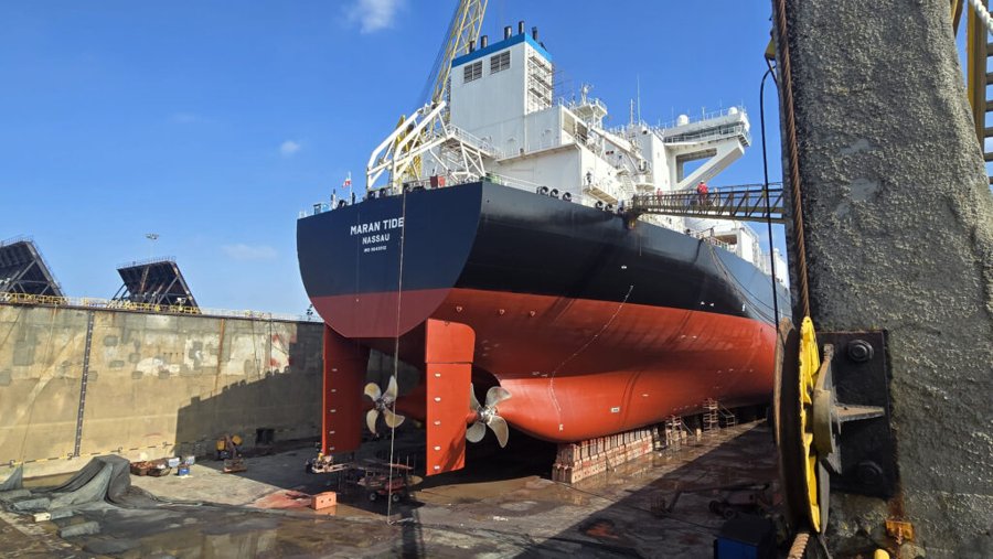  Scottish North Coast - MARAN TIDE           transiting Cape Wrath