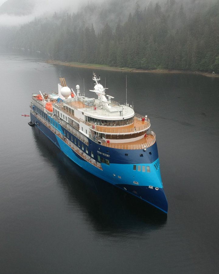  Scottish North Coast - OCEAN VICTORY transiting Pentland Firth