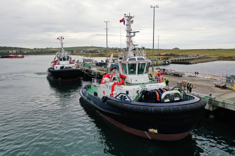  Scottish North Coast - THOR OF SCAPA        transiting Pentland Firth