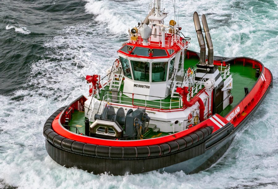  Scottish East Coast - WATERLAND            transiting Aberdeenshire Coast