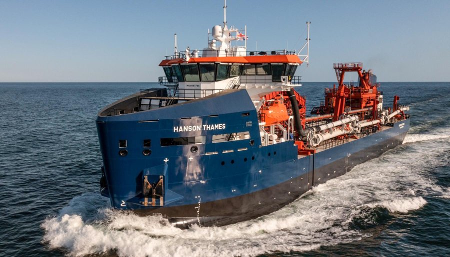 Thames Arrival: HANSON THAMES